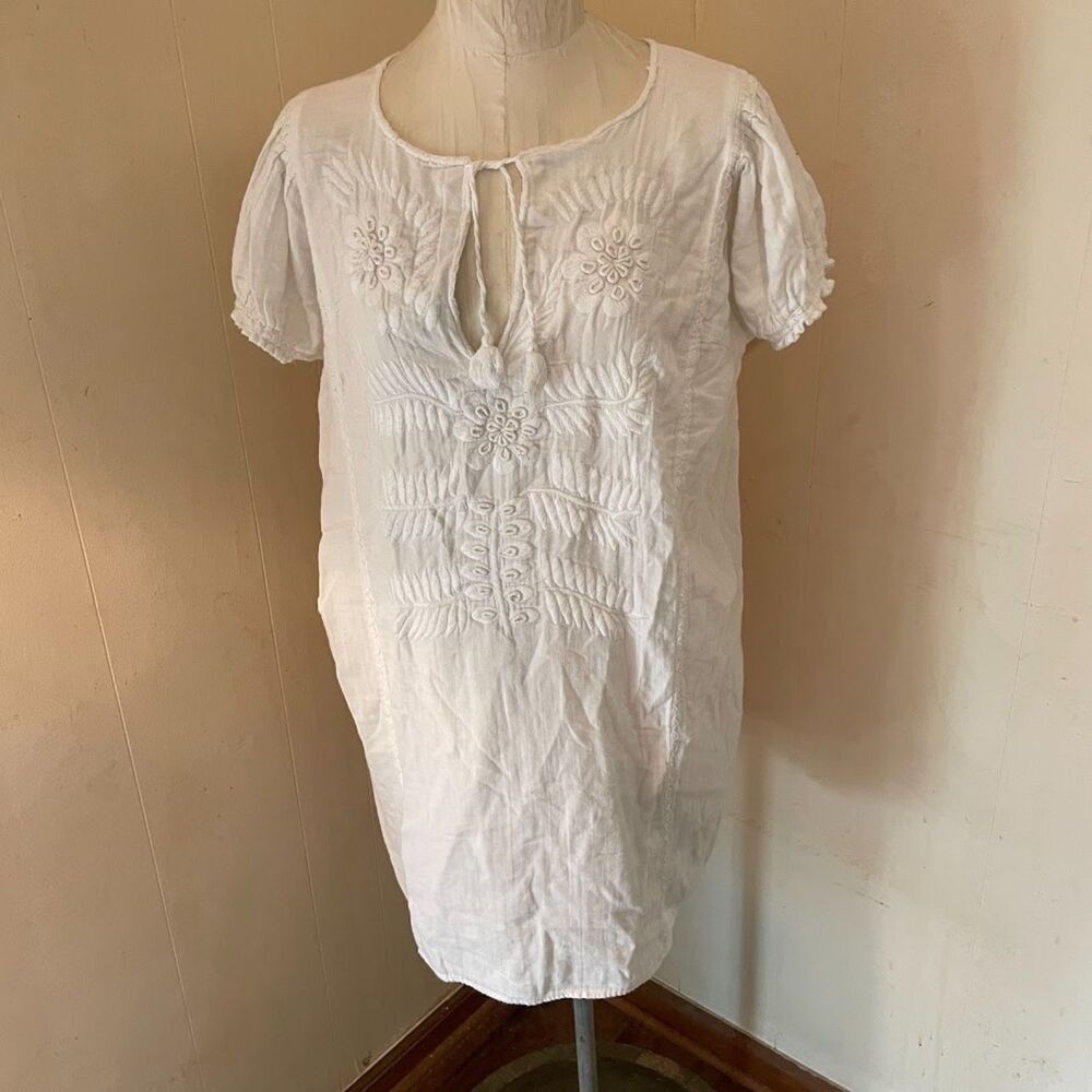 COREY LYNN CALTER Embroidered White Cotton SHIFT DRESS sz M